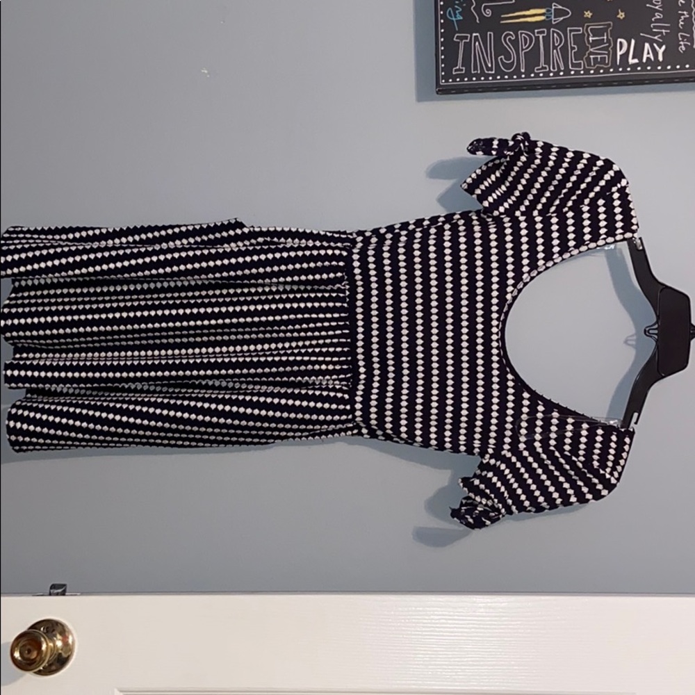 Short Sleeve Dress